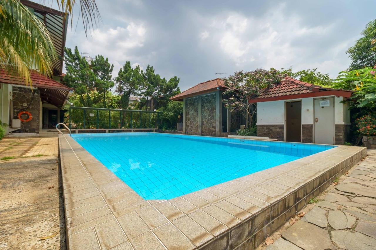 Reddoorz Plus Near Kemang Raya Jakarta Eksteriør bilde